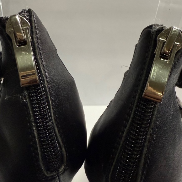 NYLA - Picture 6 of 8